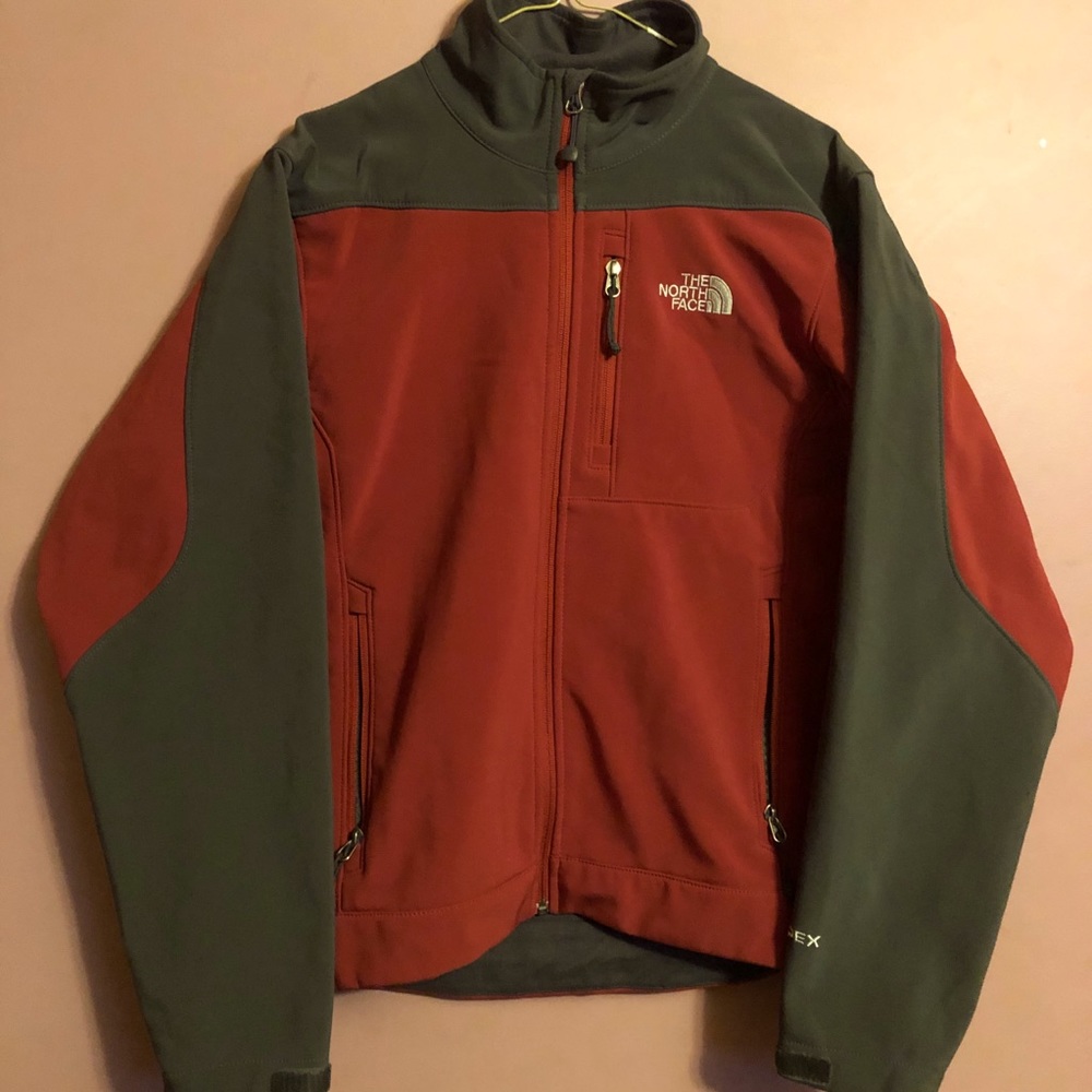 The North Face Apex jacket red and gray - Picture 2 of 11
